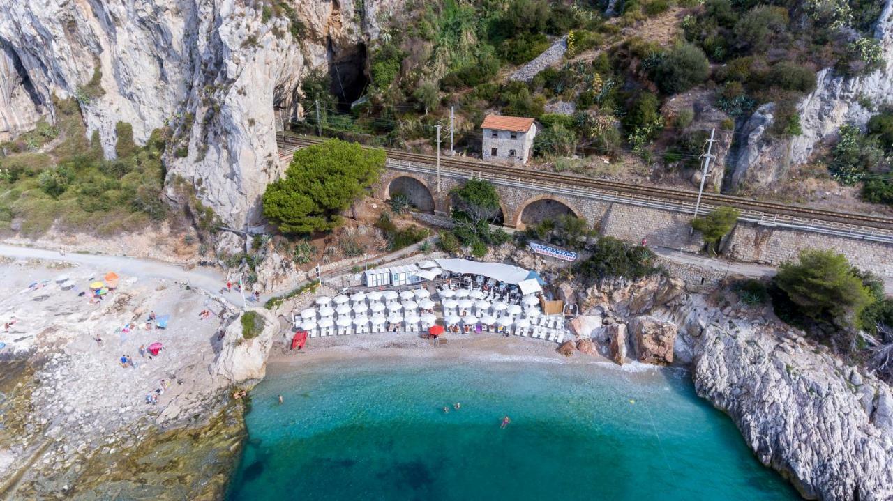 Terrazza Sul Mare - Balzi Rossi Apartment *