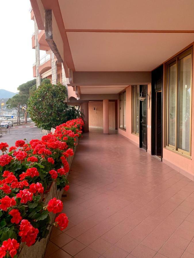 Terrazza Sul Mare - Balzi Rossi Apartment *